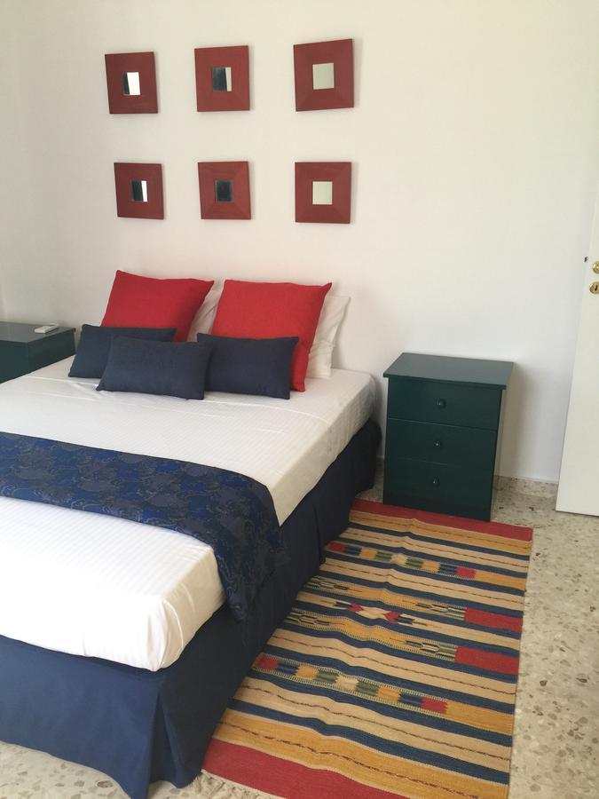 Vangelios Apartments Пафос Экстерьер фото